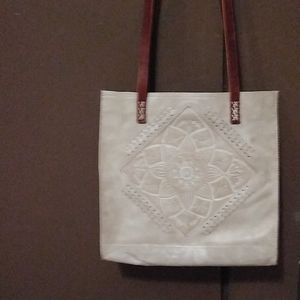 Gorgeous leather bag